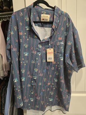 RSVLTS Finding Nemo "Shark Bait Buds" Short Sleeve Shirt 3XL NWT